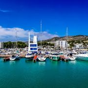 las fuentes puerto deportivo y ermita